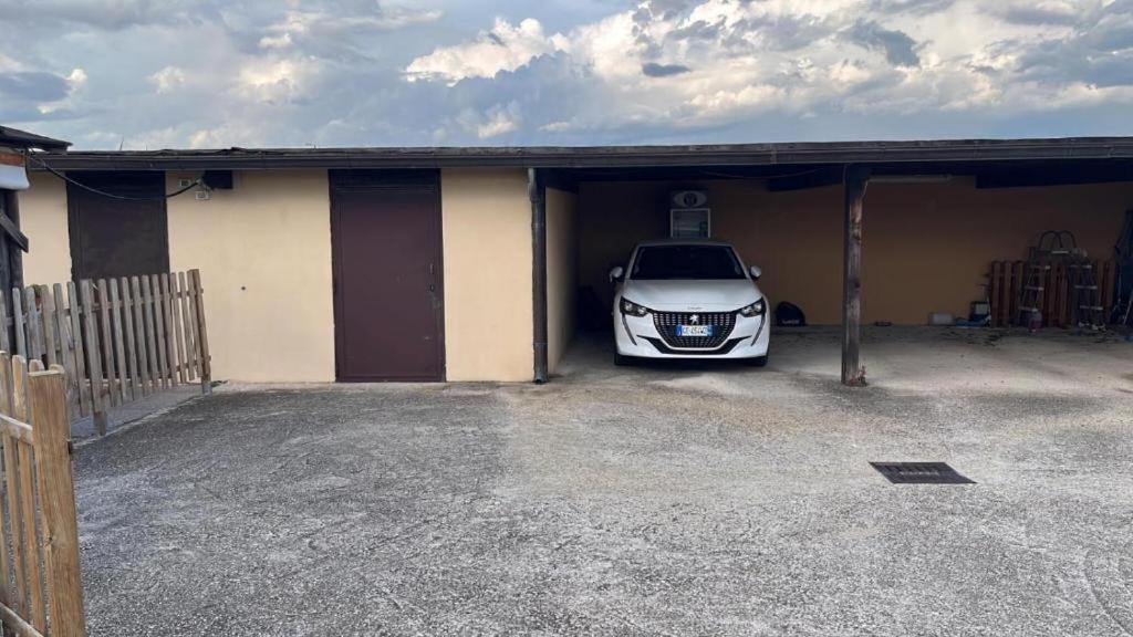 Lizzies Hus Apartment Fiumicino Ngoại thất bức ảnh